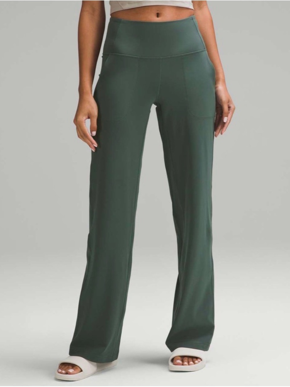 Lululemon Align High-Rise Wide-Leg Pant *Regular
Dark Forest Size 12